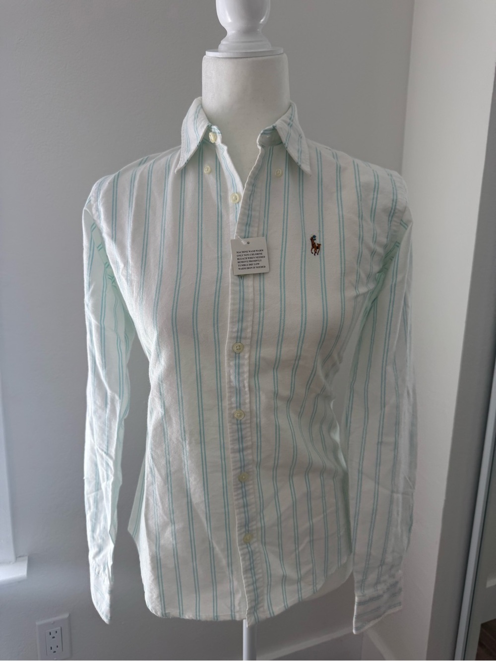 Ralph Lauren White Shirt with Light Blue Stripes Button-Down - Picture 2 of 5